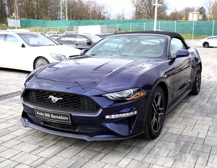 Ford Mustang 2