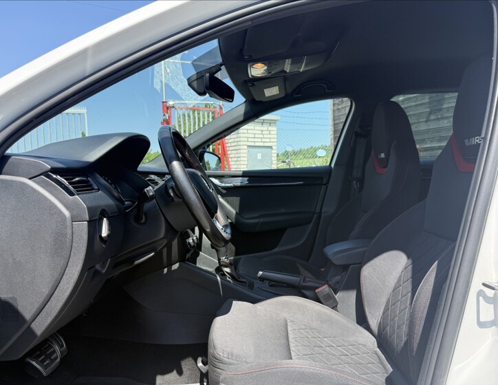 Škoda Octavia 10