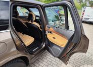 Volvo XC90 33