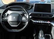 Peugeot 3008 8