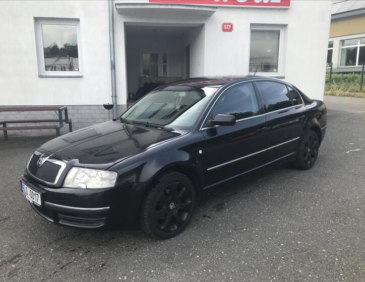 Škoda Superb 3