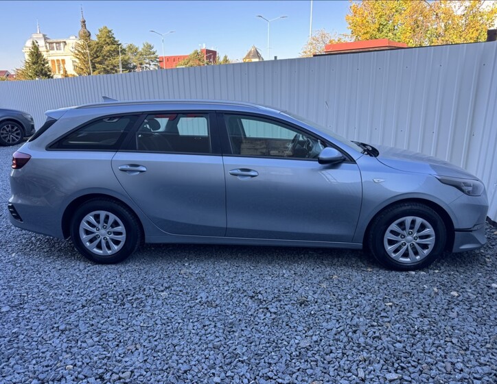 KIA Ceed 14