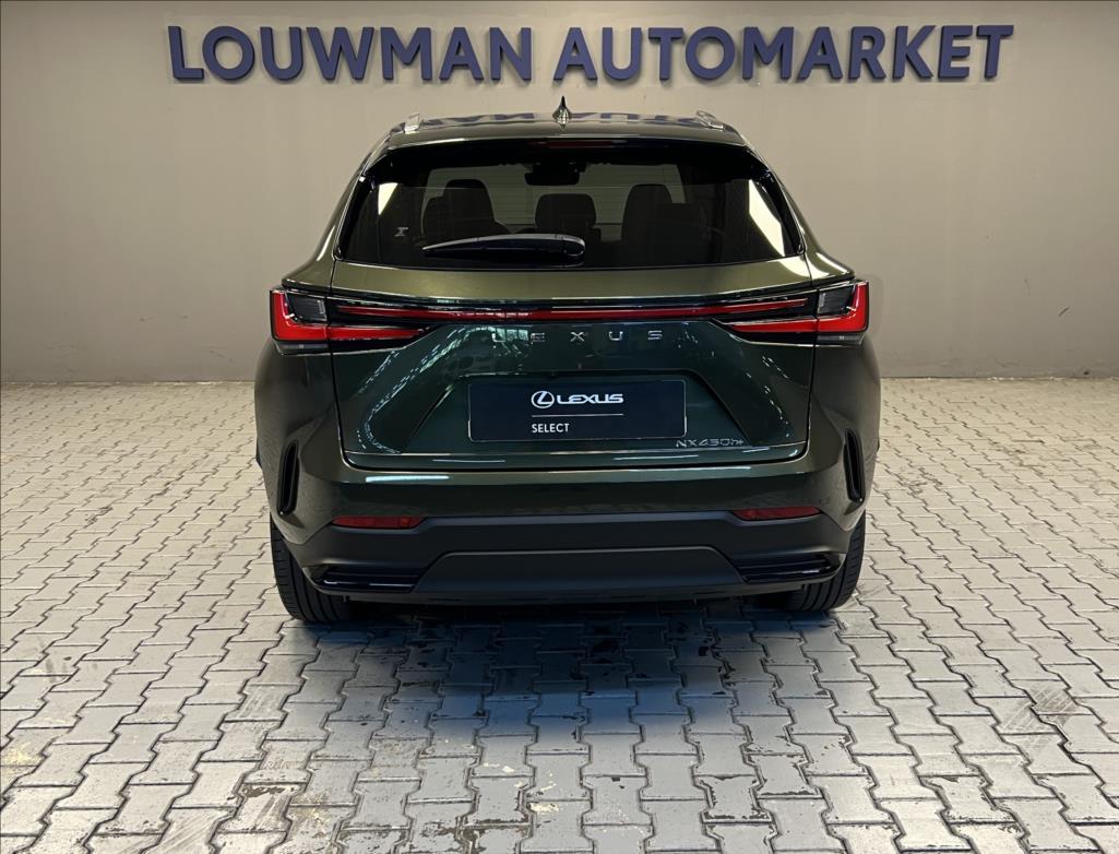 Lexus NX 450h plus