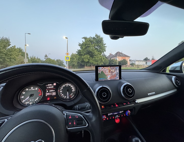 Audi S3 8