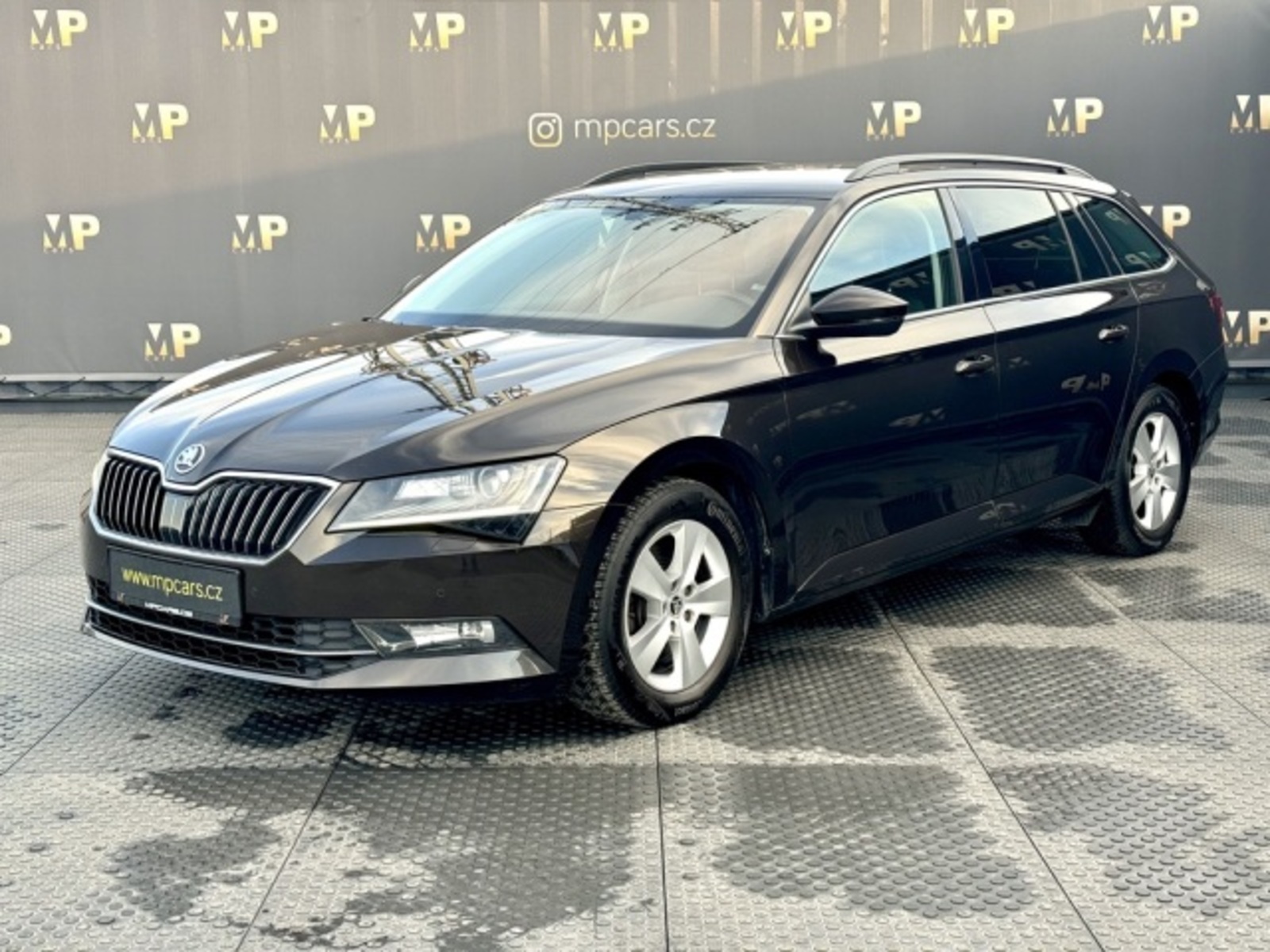 Škoda Superb 1