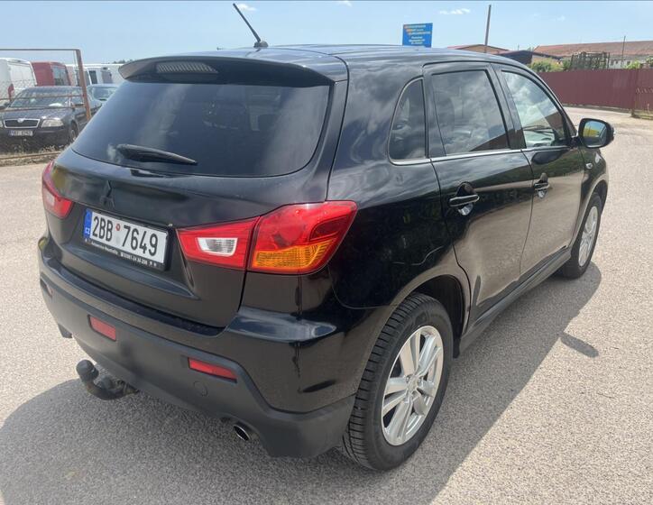 Mitsubishi ASX 6
