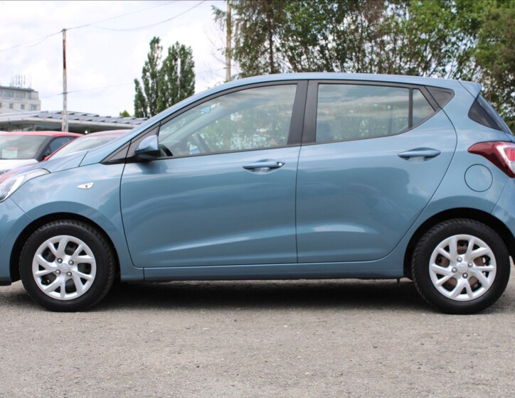 Hyundai i10 8