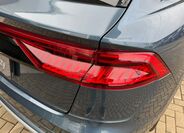 Audi SQ8 11