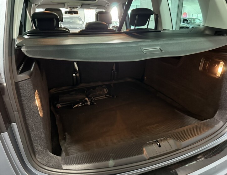 Volkswagen Sharan 26