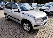 Suzuki Grand Vitara 6