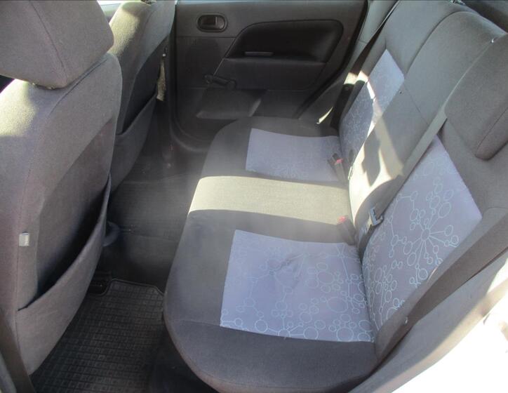 Ford Fiesta 15