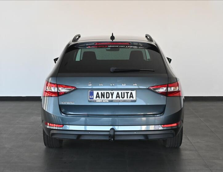 Škoda Superb 4