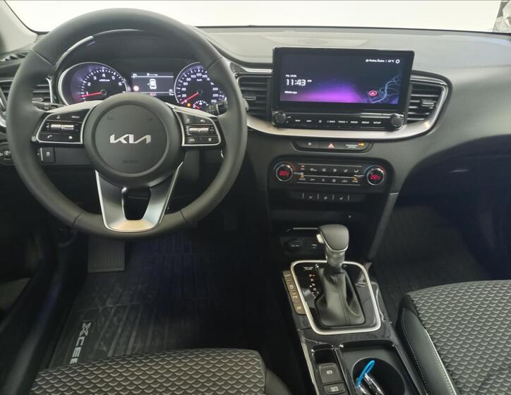 KIA XCeed 9