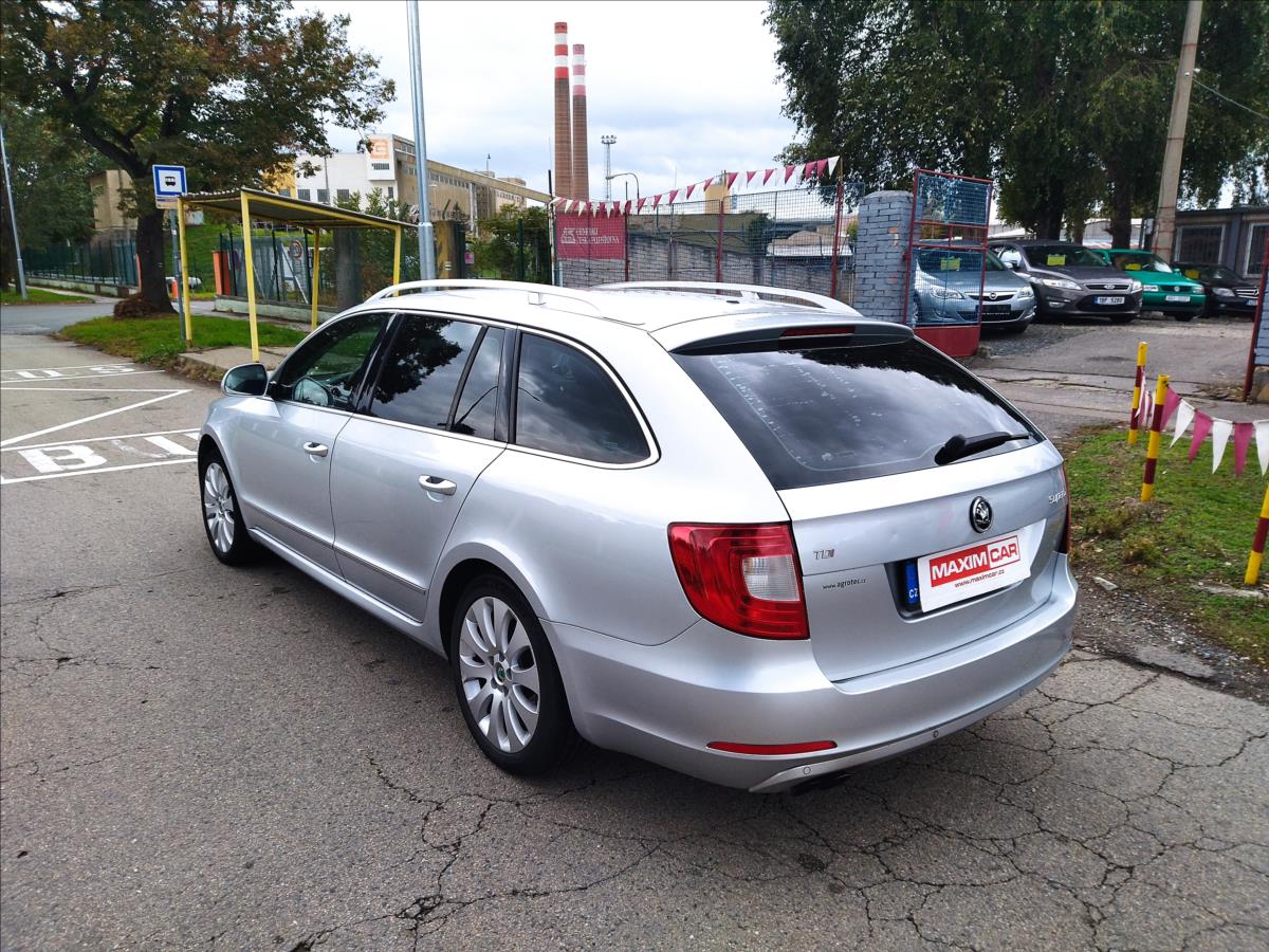 Škoda Superb