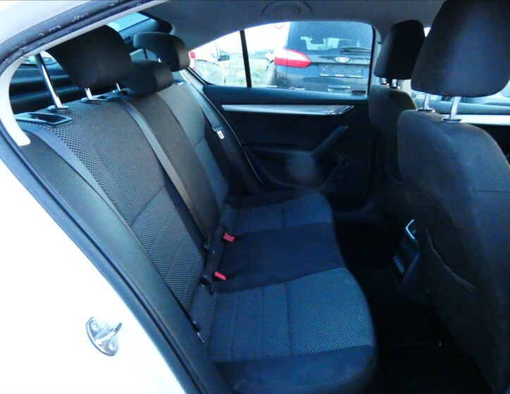 Škoda Octavia 11