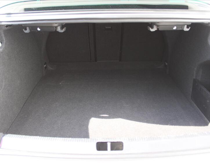 Volkswagen CC 12
