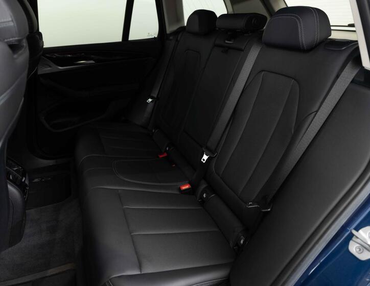 BMW X3 21
