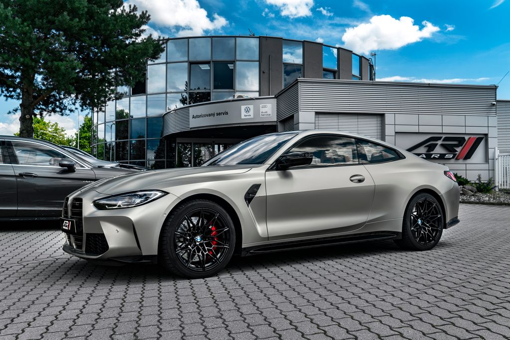 BMW M4