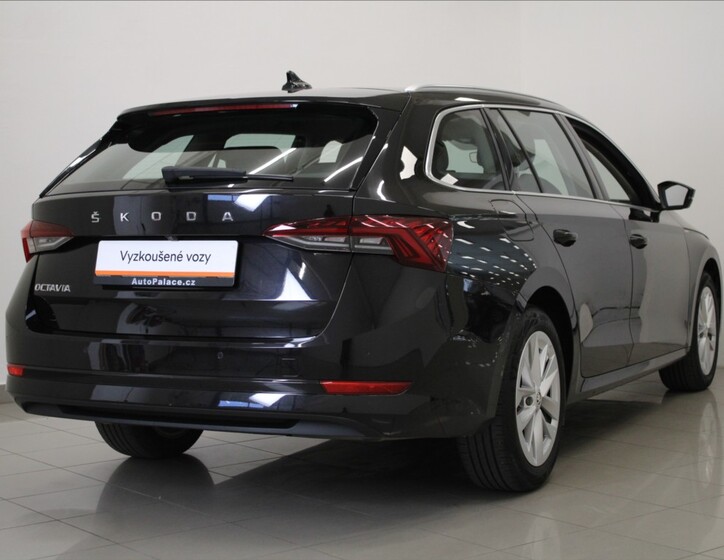 Škoda Octavia 3