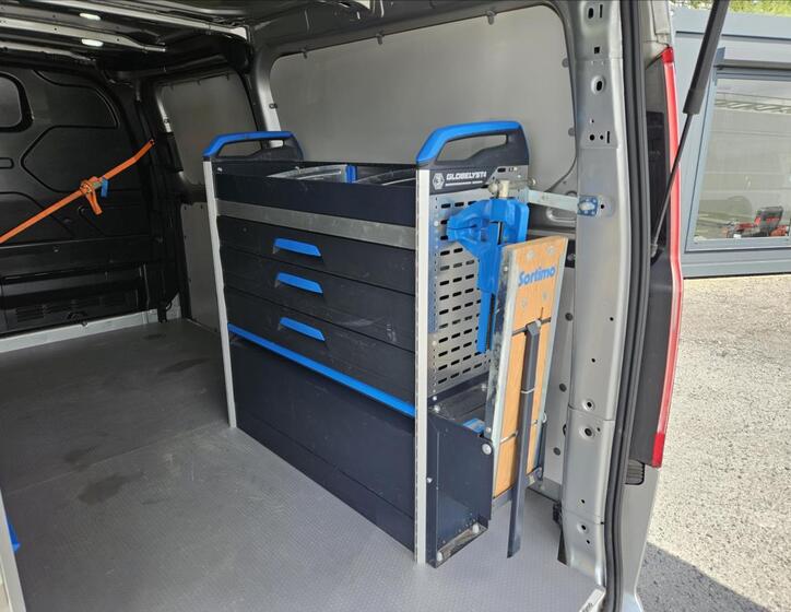 Ford Transit Custom 7