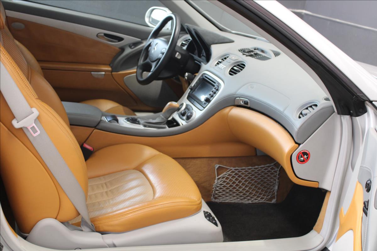 Mercedes-Benz SL