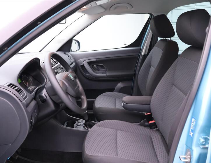 Škoda Roomster 11