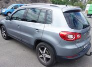 Volkswagen Tiguan 8
