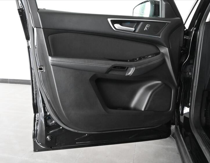 Ford S-MAX 24