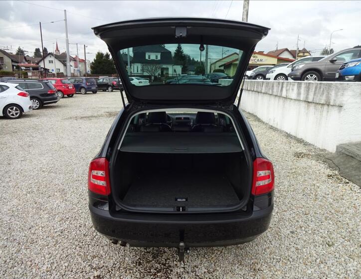 Škoda Octavia 33
