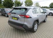Toyota RAV4 8