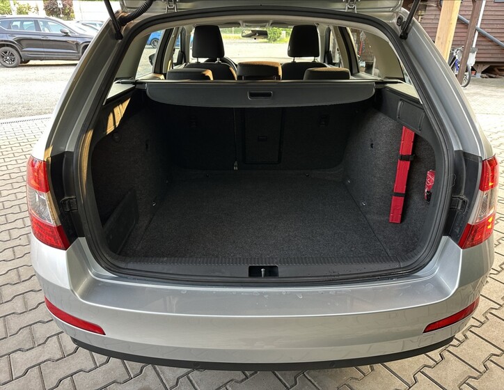 Škoda Octavia 14