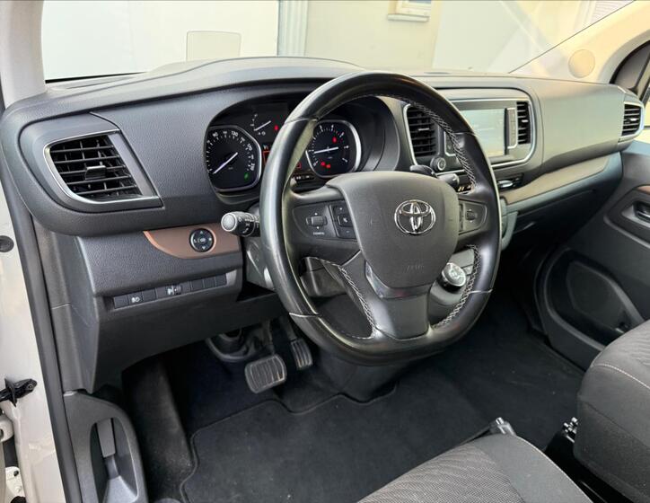 Toyota ProAce 7