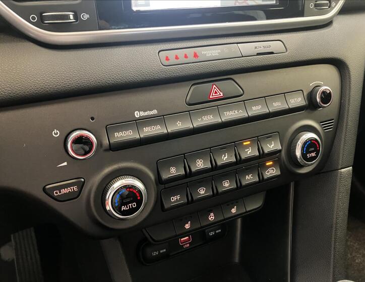 KIA Sportage 11