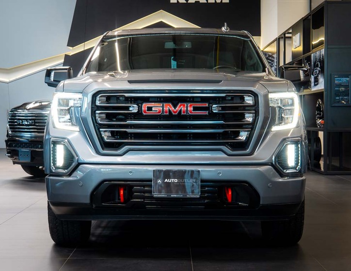 GMC Sierra 11