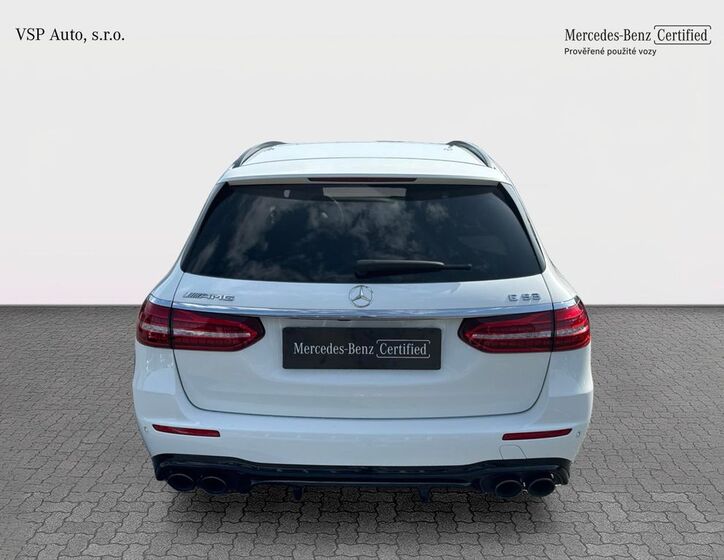 Mercedes-Benz Třídy E 4