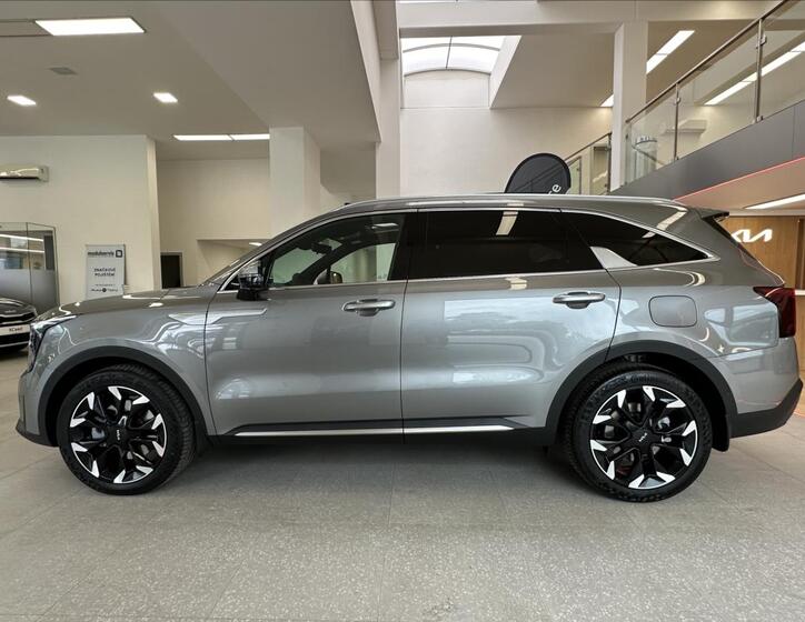 KIA Sorento 8