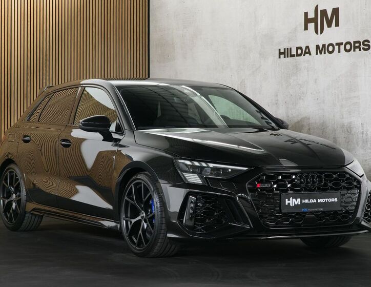 Audi RS3 1