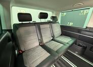Volkswagen Multivan 15