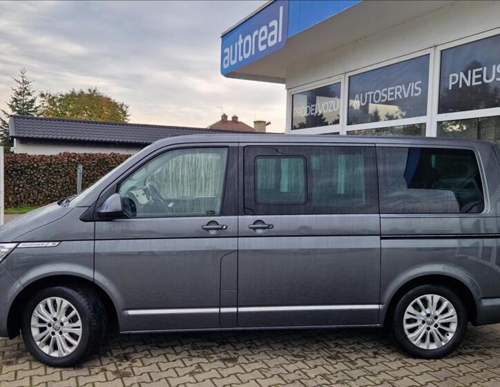 Volkswagen Multivan 2