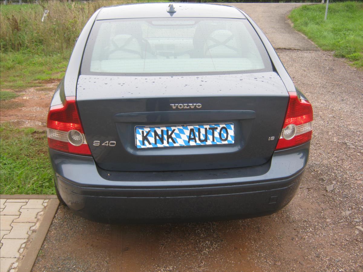 Volvo S40