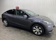 Tesla Model Y 11