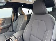 Volvo C40 17