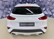KIA XCeed 6