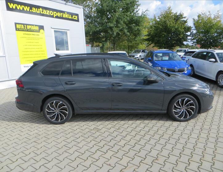 Volkswagen Golf 9