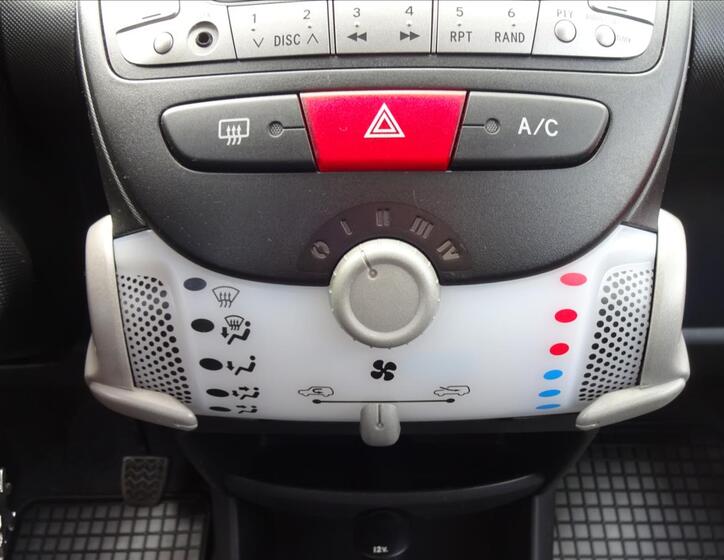 Peugeot 107 35