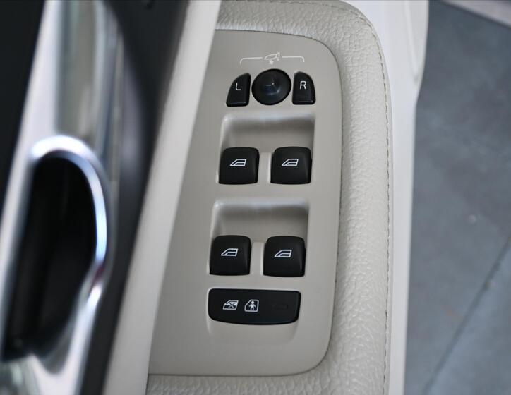 Volvo V60 26