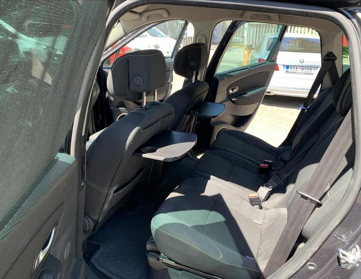 Renault Scénic 16