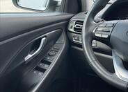 Hyundai i30 14