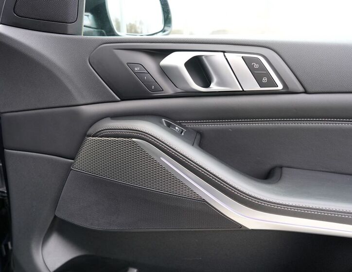 BMW X5 24
