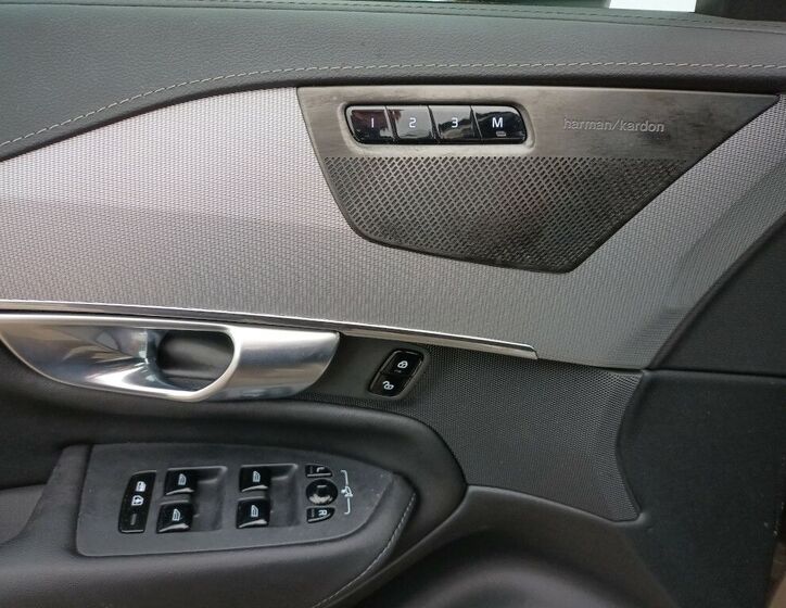 Volvo XC90 19